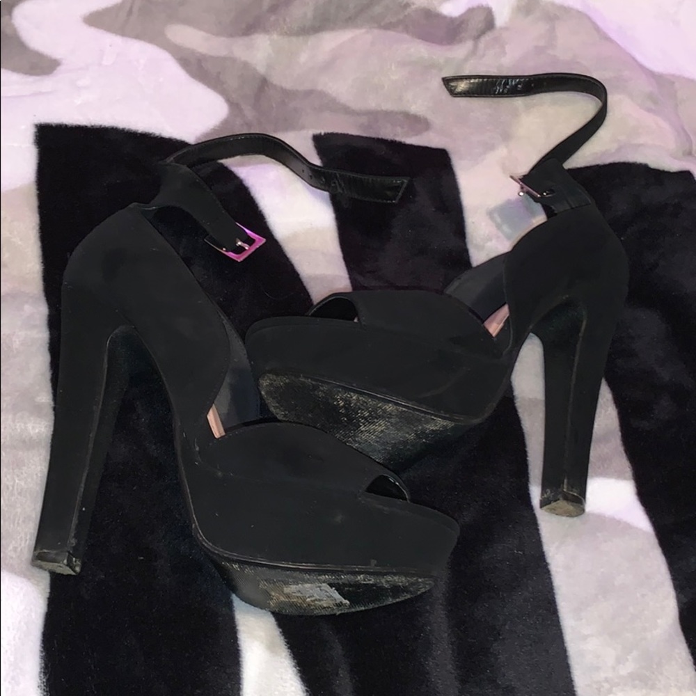 Black heels